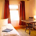 Semesterbostad Romantikferienhaus Am Schloesschen - Sauna, Kamin & Seenlandschaft Nahe Berlin