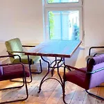 Romantikferienhaus Am Schloesschen - Sauna, Kamin & Seenlandschaft Nahe Berlin Semesterbostad *