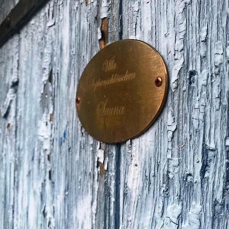 Romantikferienhaus Am Schloesschen - Sauna, Kamin & Seenlandschaft Nahe Berlin 펜션 *