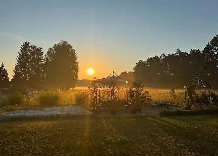 Romantikferienhaus Am Schloesschen - Sauna, Kamin & Seenlandschaft Nahe Berlin بيت للعطل *