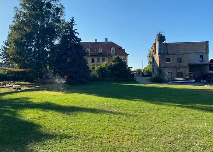 بيت للعطل Romantikferienhaus Am Schloesschen - Sauna, Kamin & Seenlandschaft Nahe Berlin