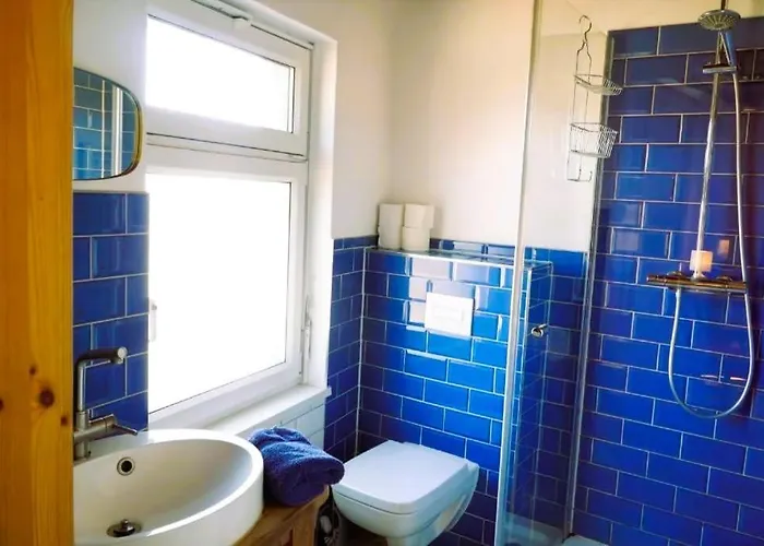 بيت للعطل Romantikferienhaus Am Schloesschen - Sauna, Kamin & Seenlandschaft Nahe Berlin *