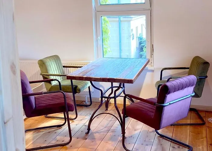 Romantikferienhaus Am Schloesschen - Sauna, Kamin & Seenlandschaft Nahe Berlin بيت للعطل *