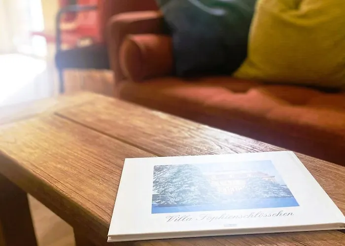 Romantikferienhaus Am Schloesschen - Sauna, Kamin & Seenlandschaft Nahe Berlin