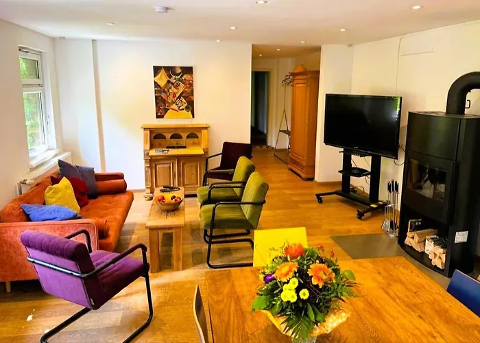 بيت للعطل Romantikferienhaus Am Schloesschen - Sauna, Kamin & Seenlandschaft Nahe Berlin